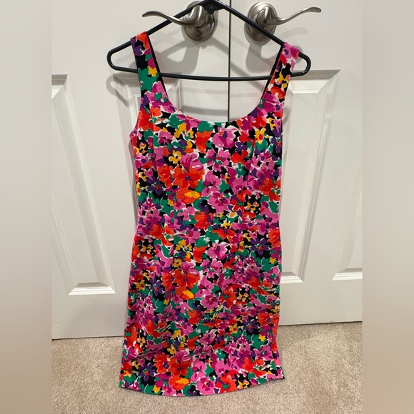 Elizabeth Simon Dresses & Skirts - Vintage Floral Multicolor Tank Dress Size 10